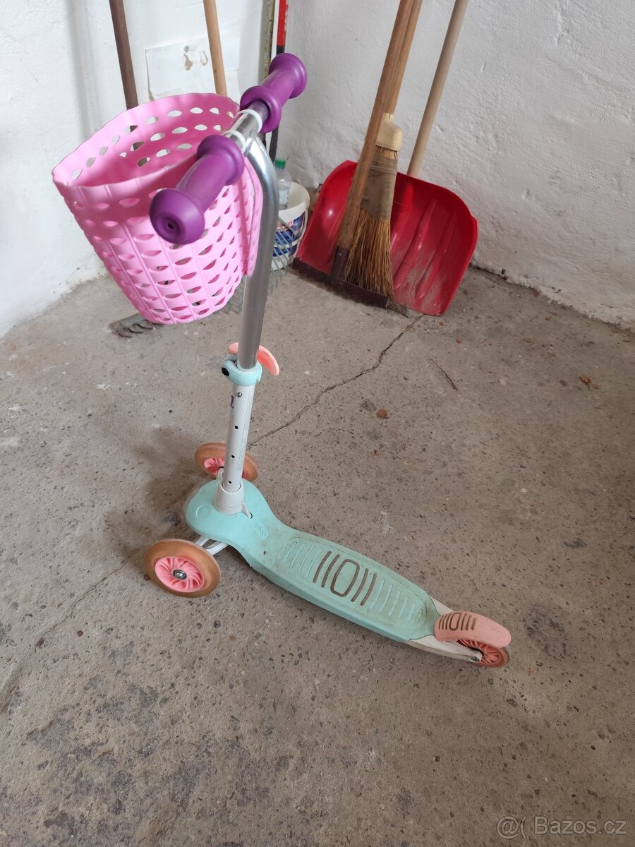 Dětská koloběžka