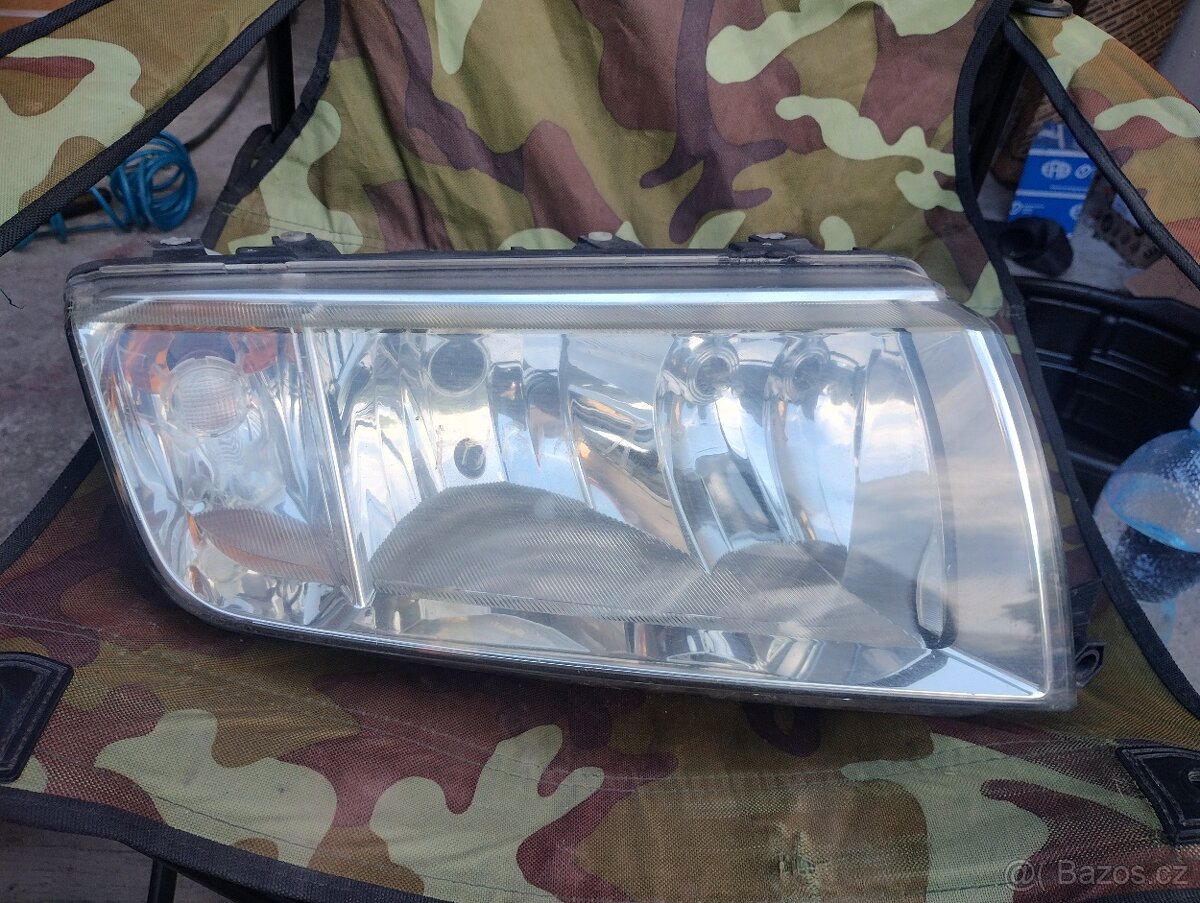 Přední světlo škoda fabia 1