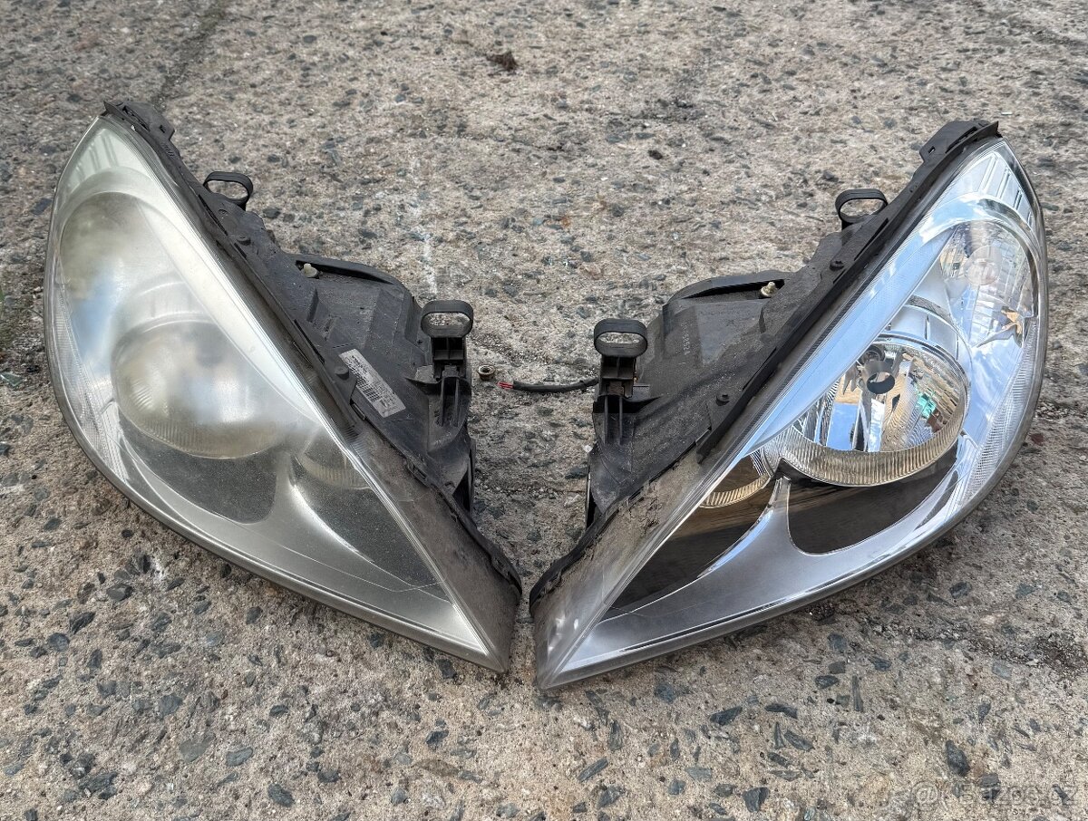 Přední světla VOLVO V60 combi