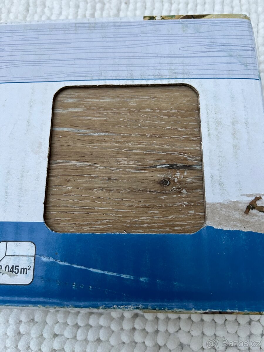Plovoucí vinylová podlaha