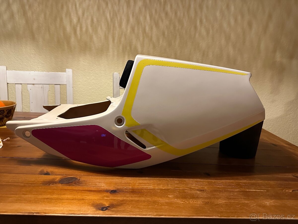 Yamaha yzf 750 podsedlová kapotáž monoposto