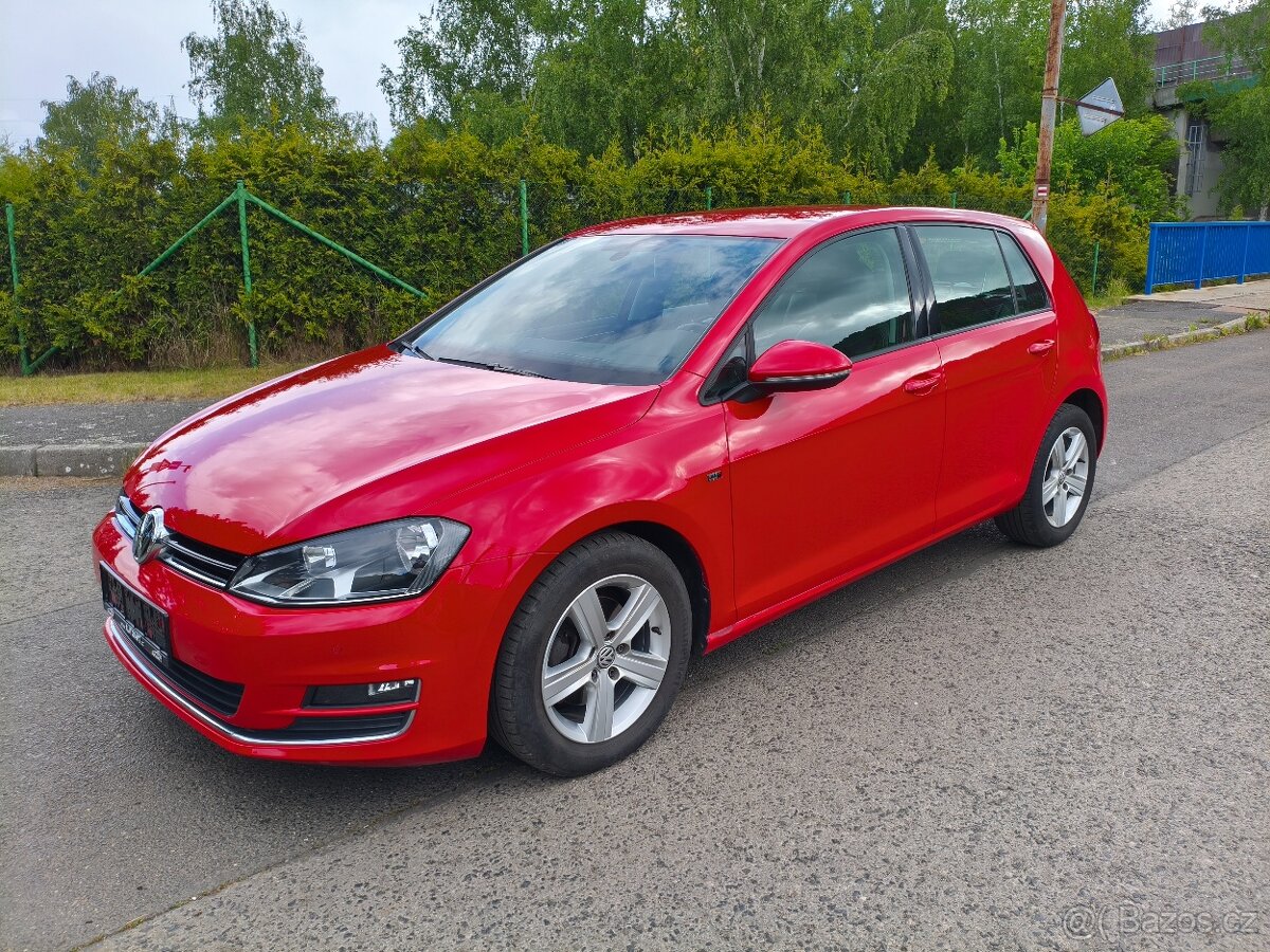Volkswagen Golf VII 1.6 TDI 77Kw Highline r.v.2013 Nové ČR