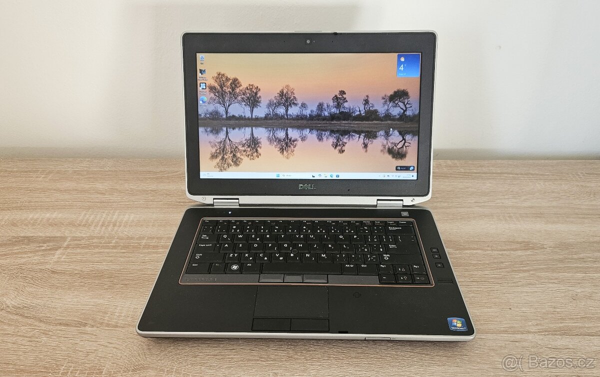 Dell E6420 (i5, Windows 11, 120 GB SSD) + dok. stanice