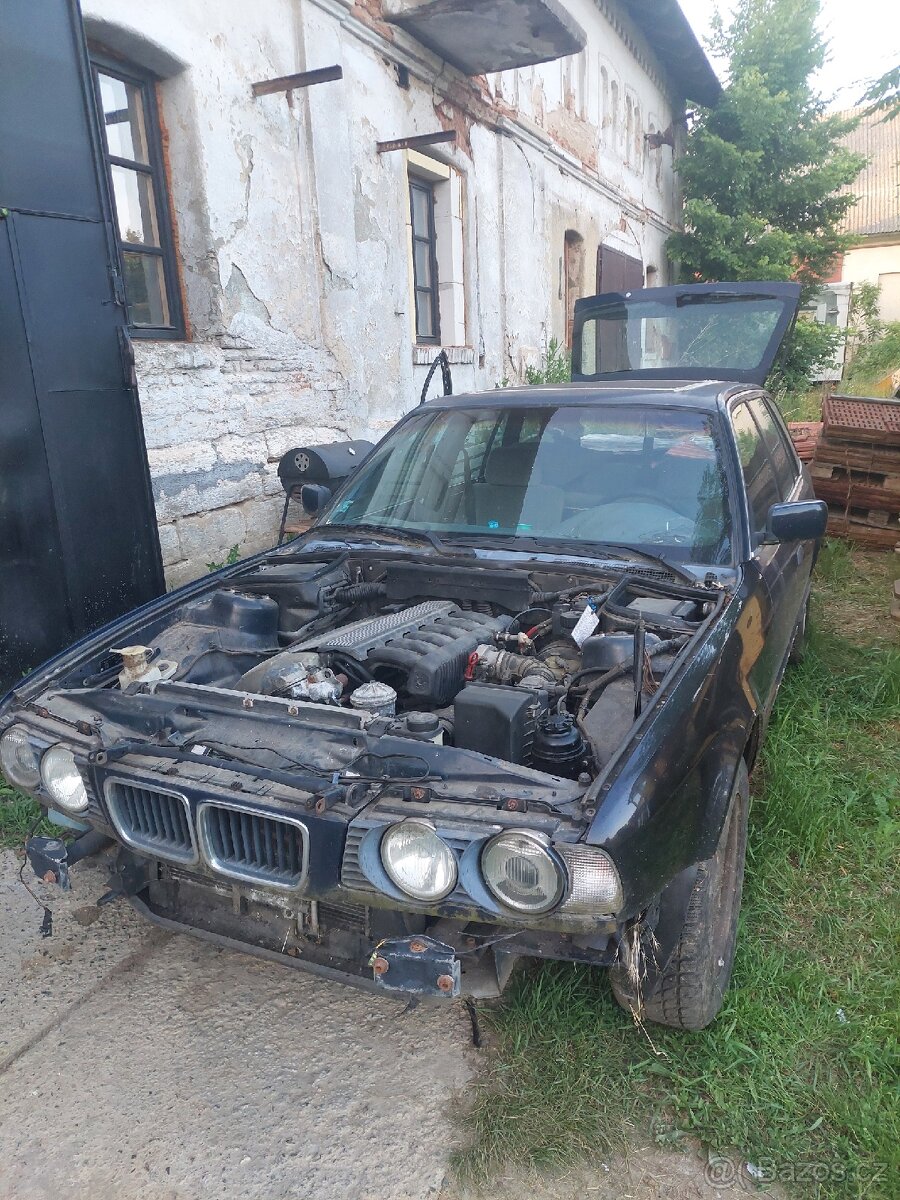 BMW E34 DÍLY