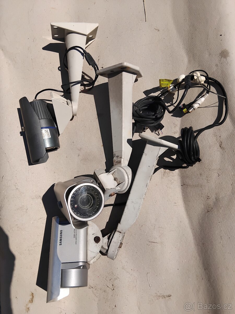 Bezpečnostní kamera analogové venkovní SIR 4150