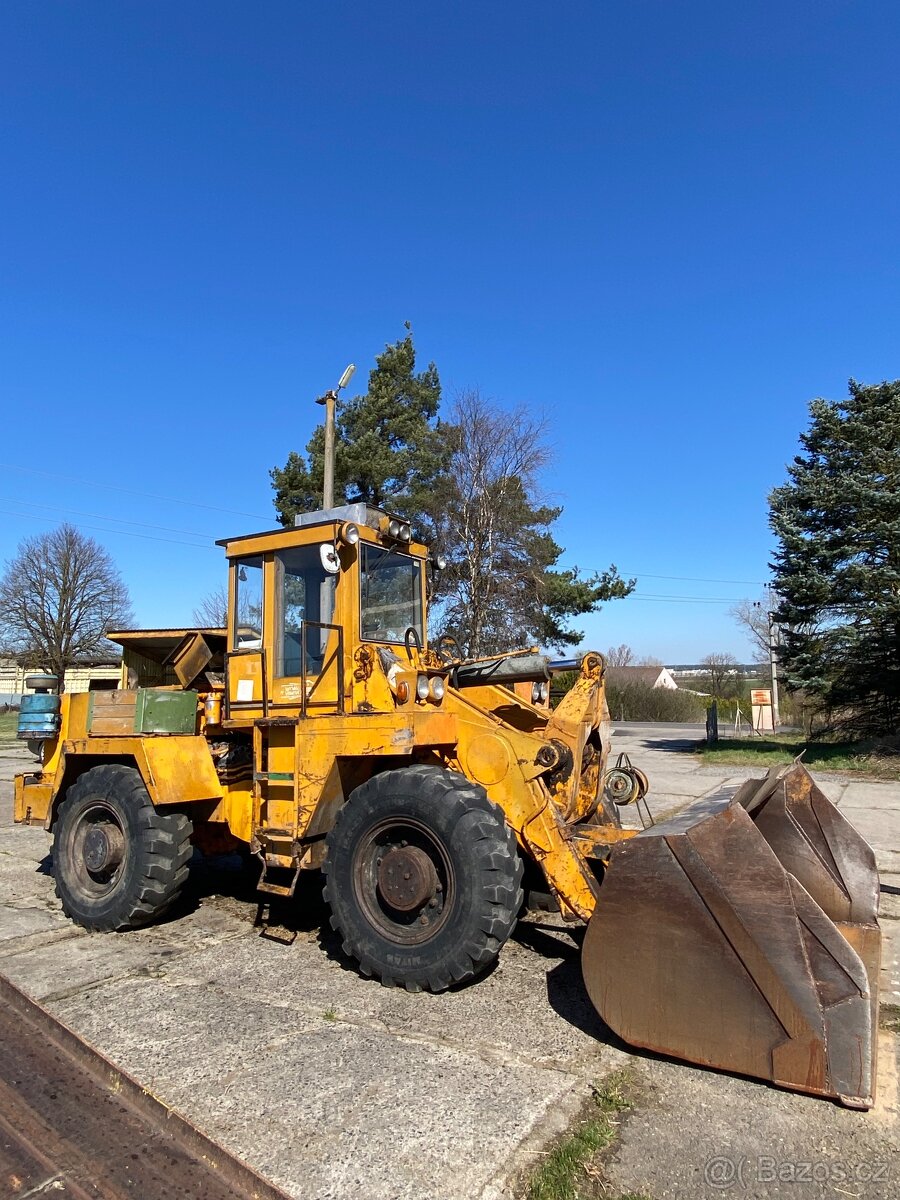UNK 320