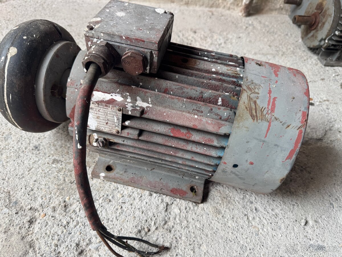elektromotor MEZ Mohelnice 1AP100L-4 – 3 kW, 1420 ot./min