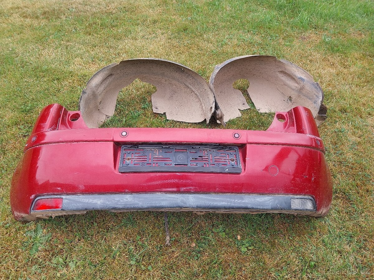 Citroen c4 2007 zadní nárazník