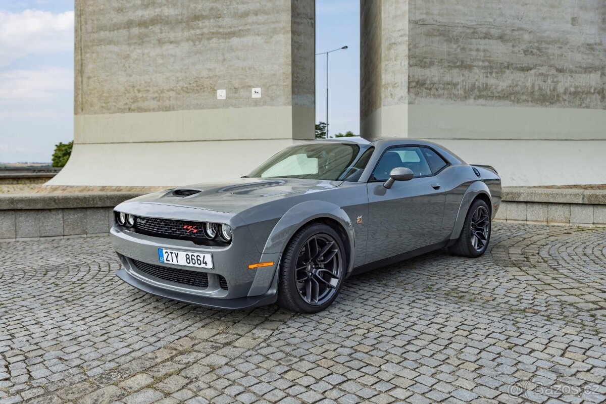 Dodge Challenger 6.4 V8 HEMI R/T Scat Pack Widebody