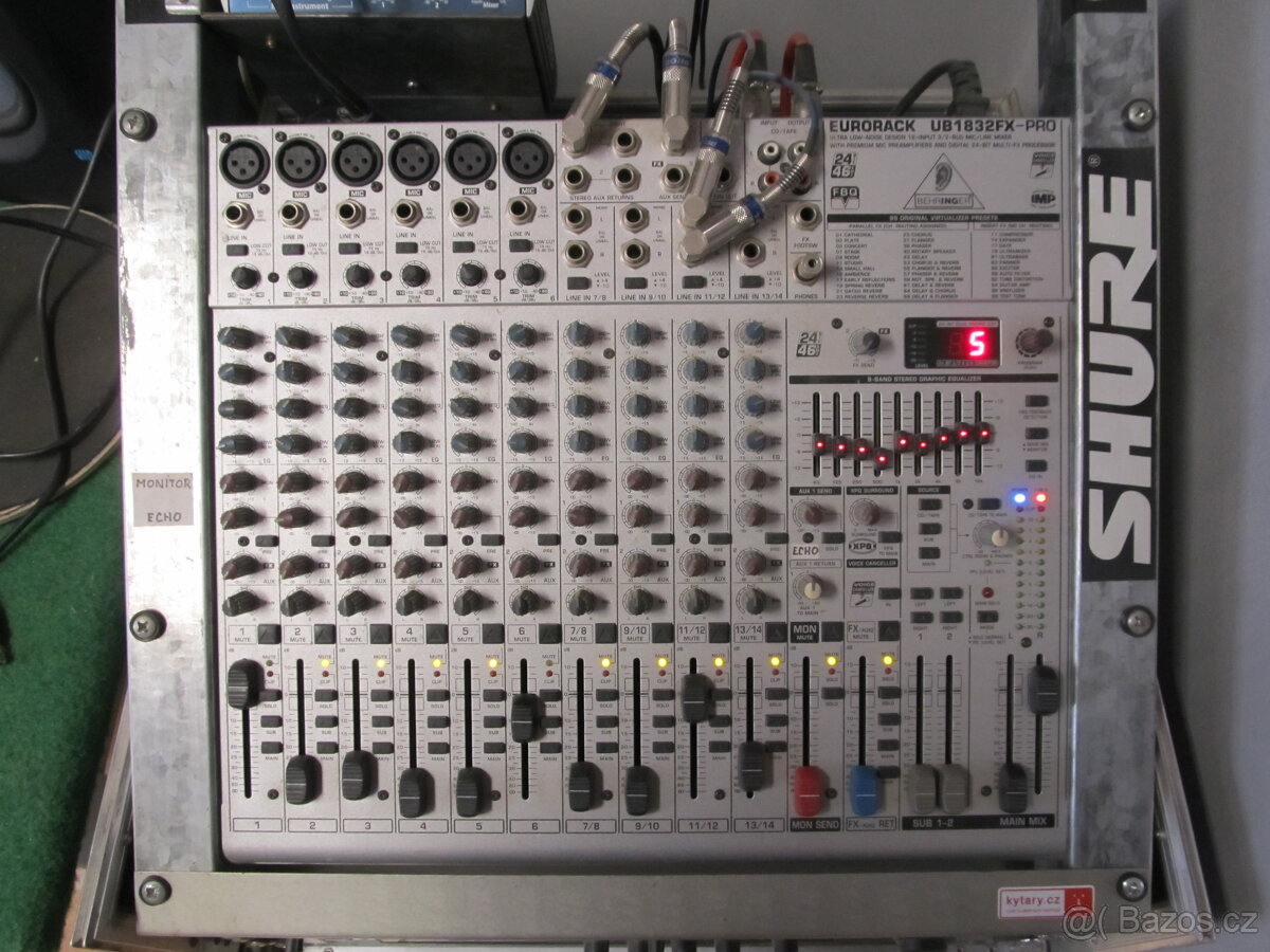 Prodám mix Eurorack UB1832FX-PRO