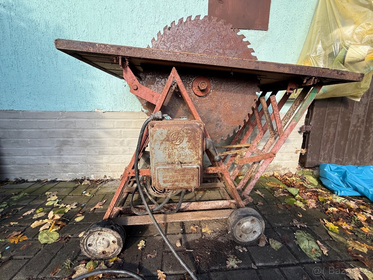 Cirkulárka s kolébkou