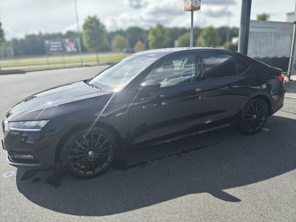 Škoda Octavia 1.5 TSI 110 kW Ambition Plus – 62 000 km