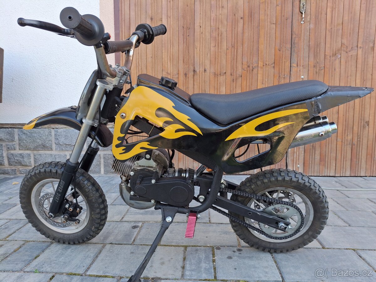 Dětská benzínova motorka 2T 49ccm.