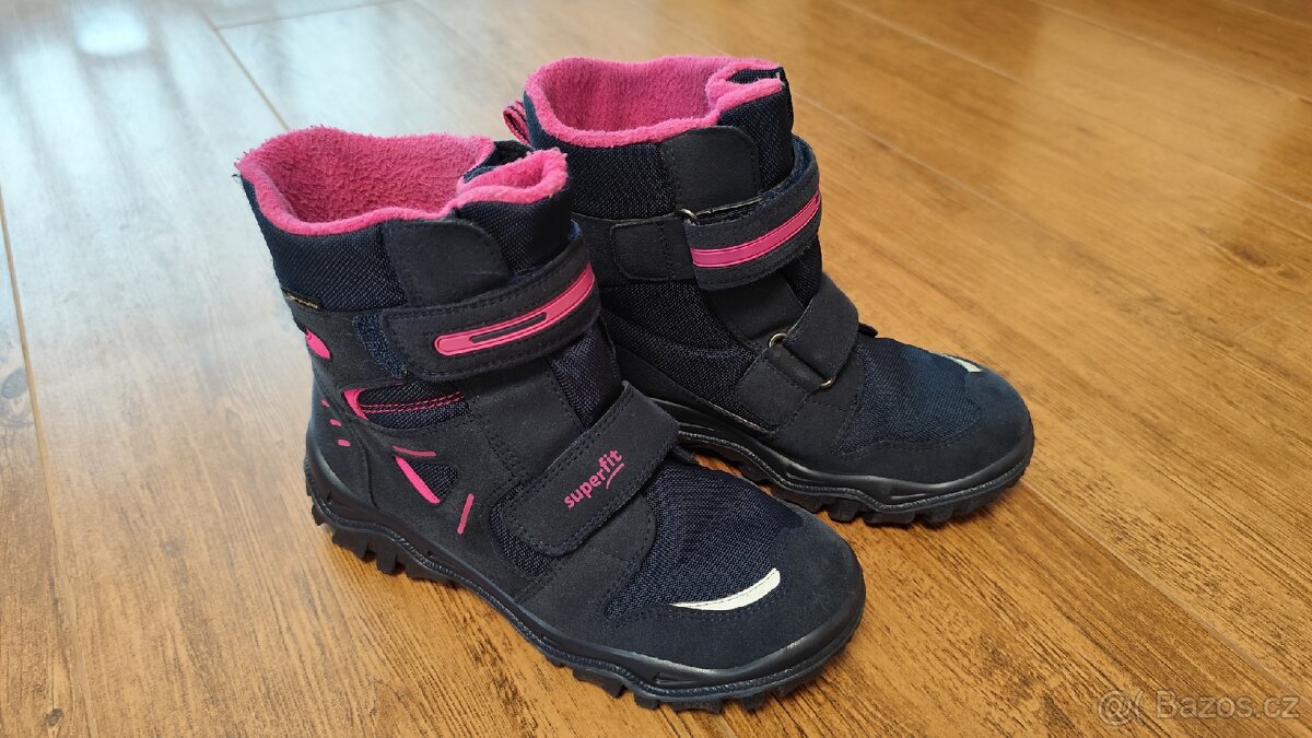 Zánovní dětské boty Superfit velikost 35