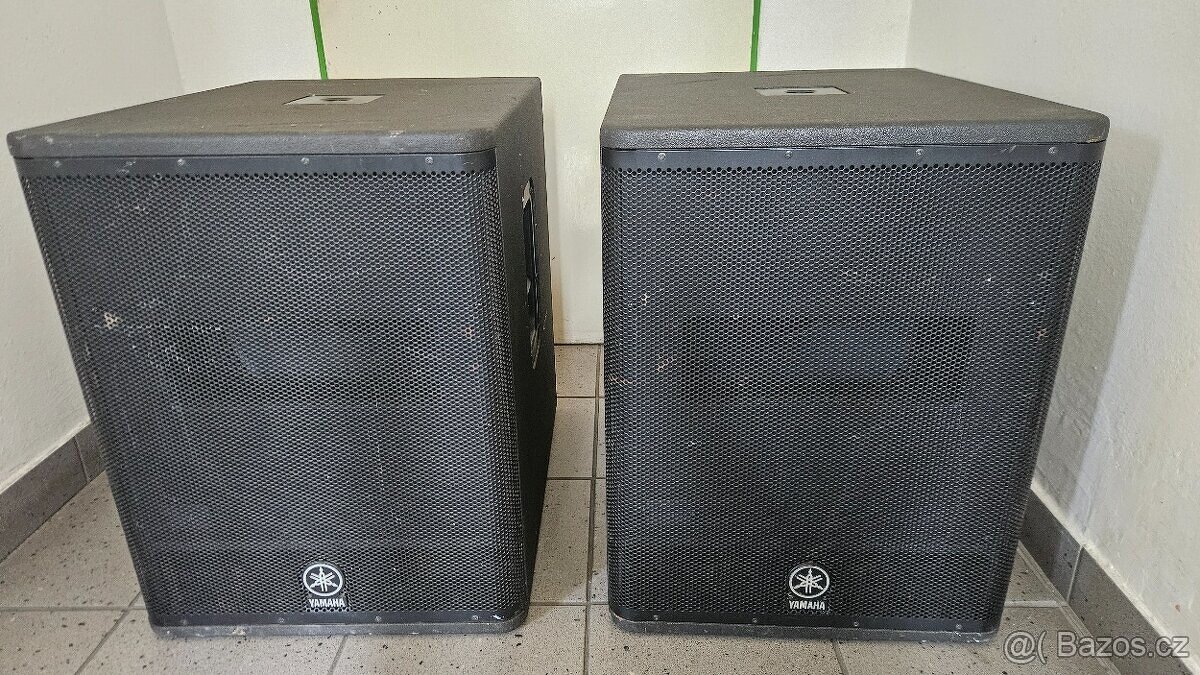 2x YAMAHA dxs 15 aktivní dřevěný subwofer reprobox