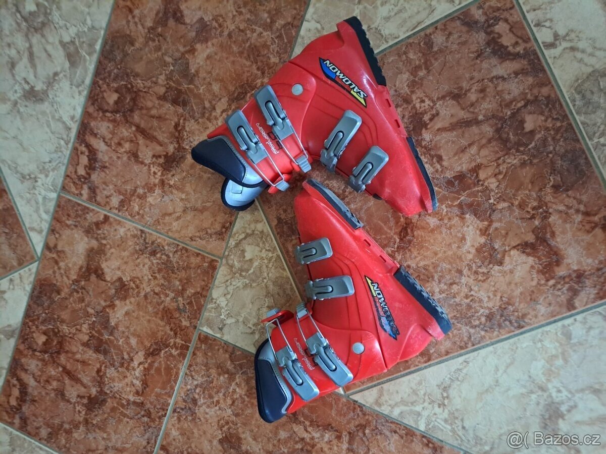 ZNAČKOVÉ LYŽÁKY SALOMON,VEL.39, V PĔKNĖM STAVU