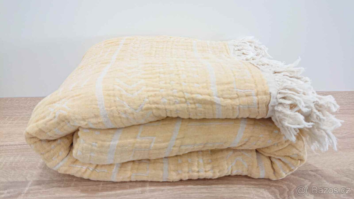 Žlutý mušelínový přehoz na dvoulůžko 220x240 cm Etno Mijolni