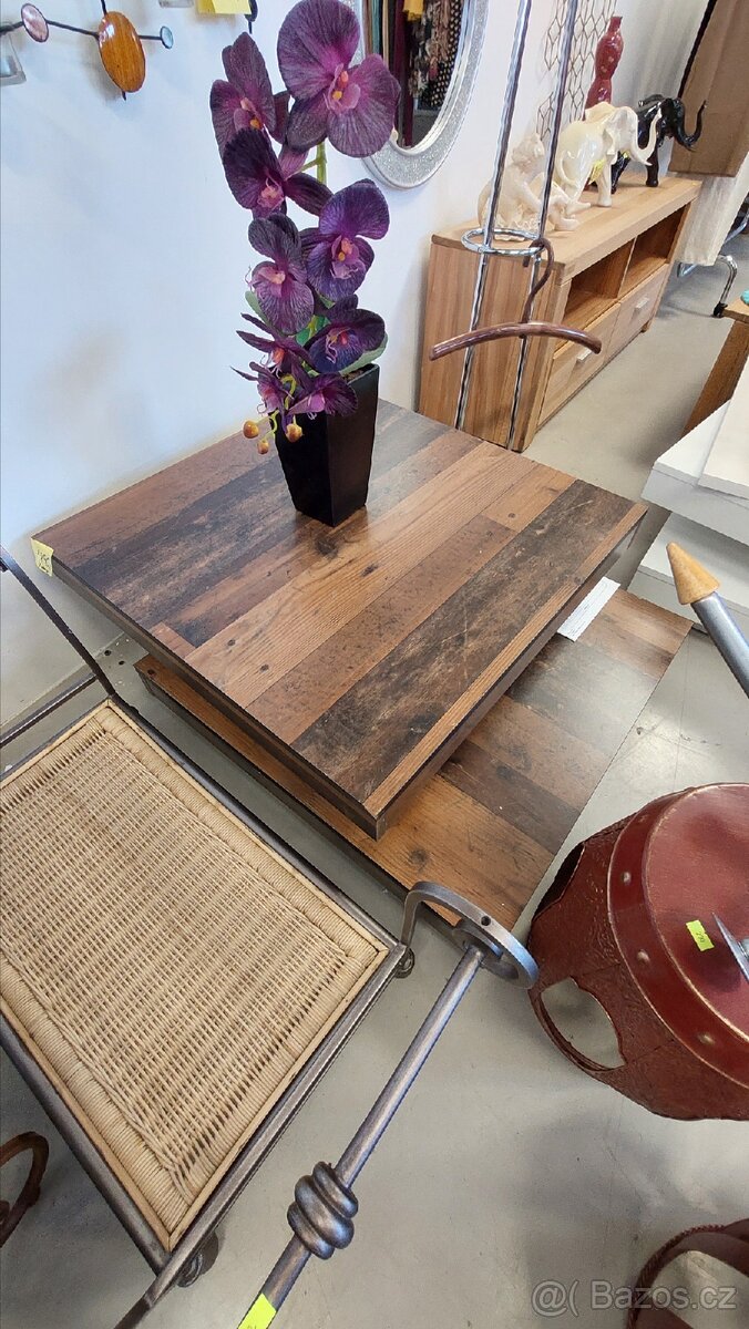 Konferenční stolek nový 2.jakost