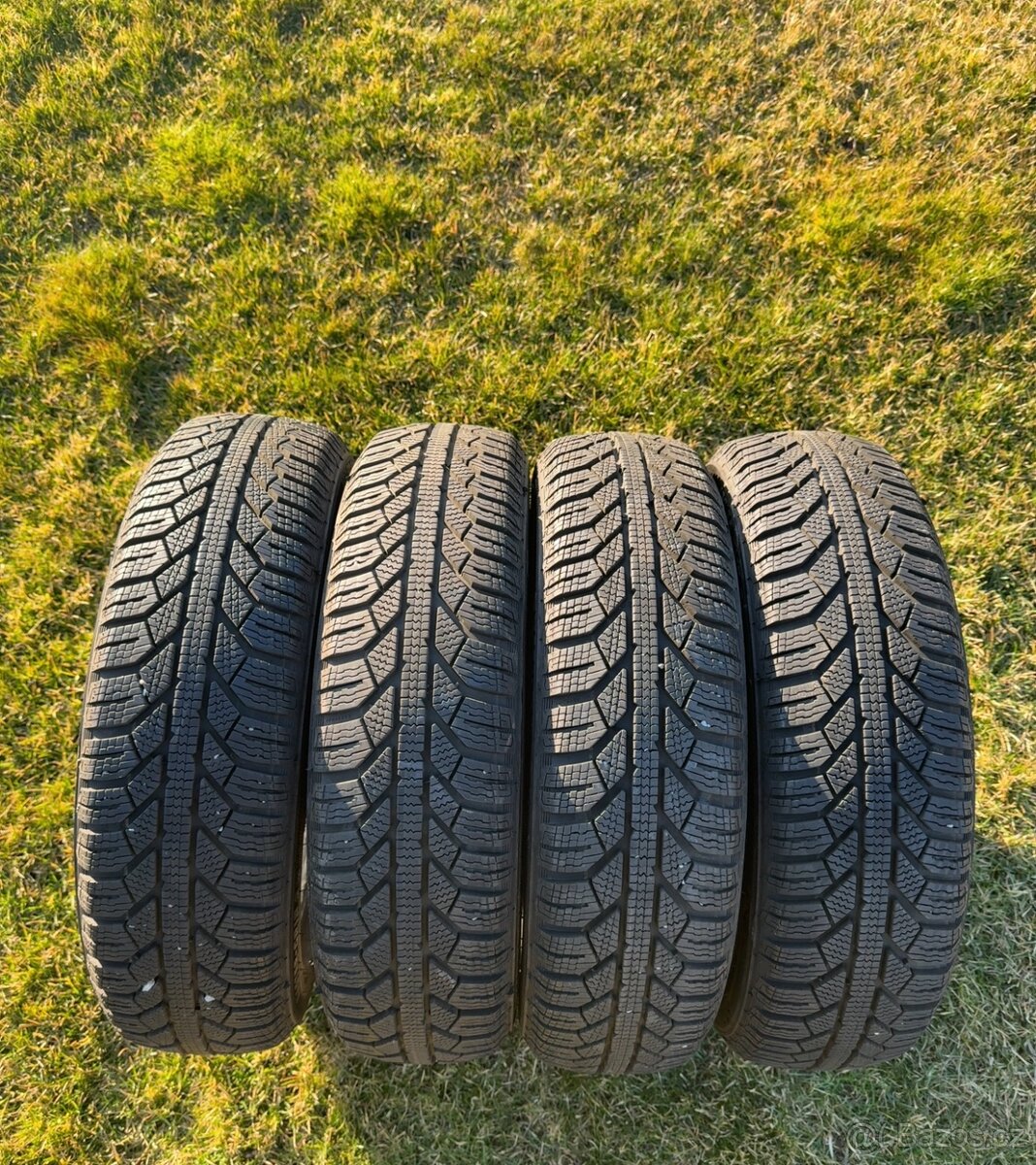155/60 R15