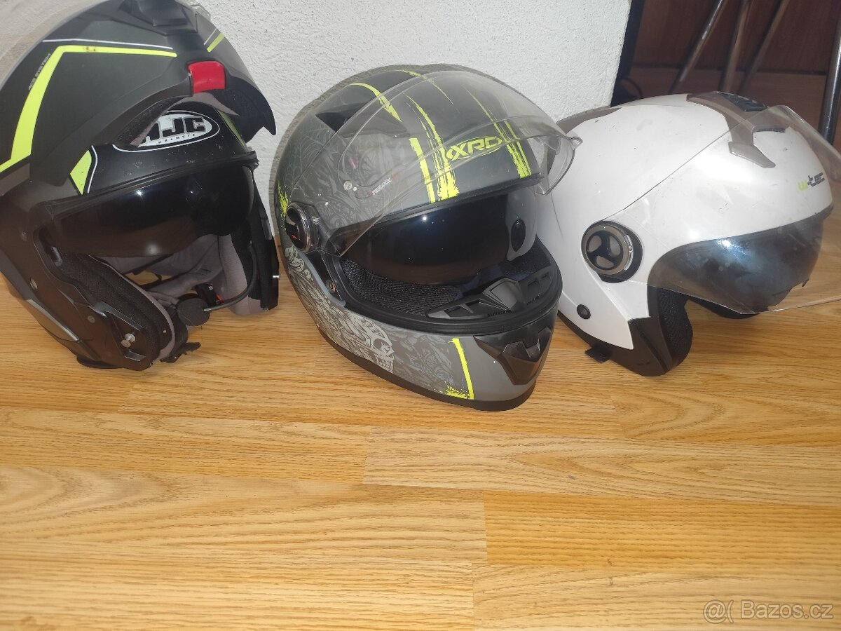 Helma na motorku