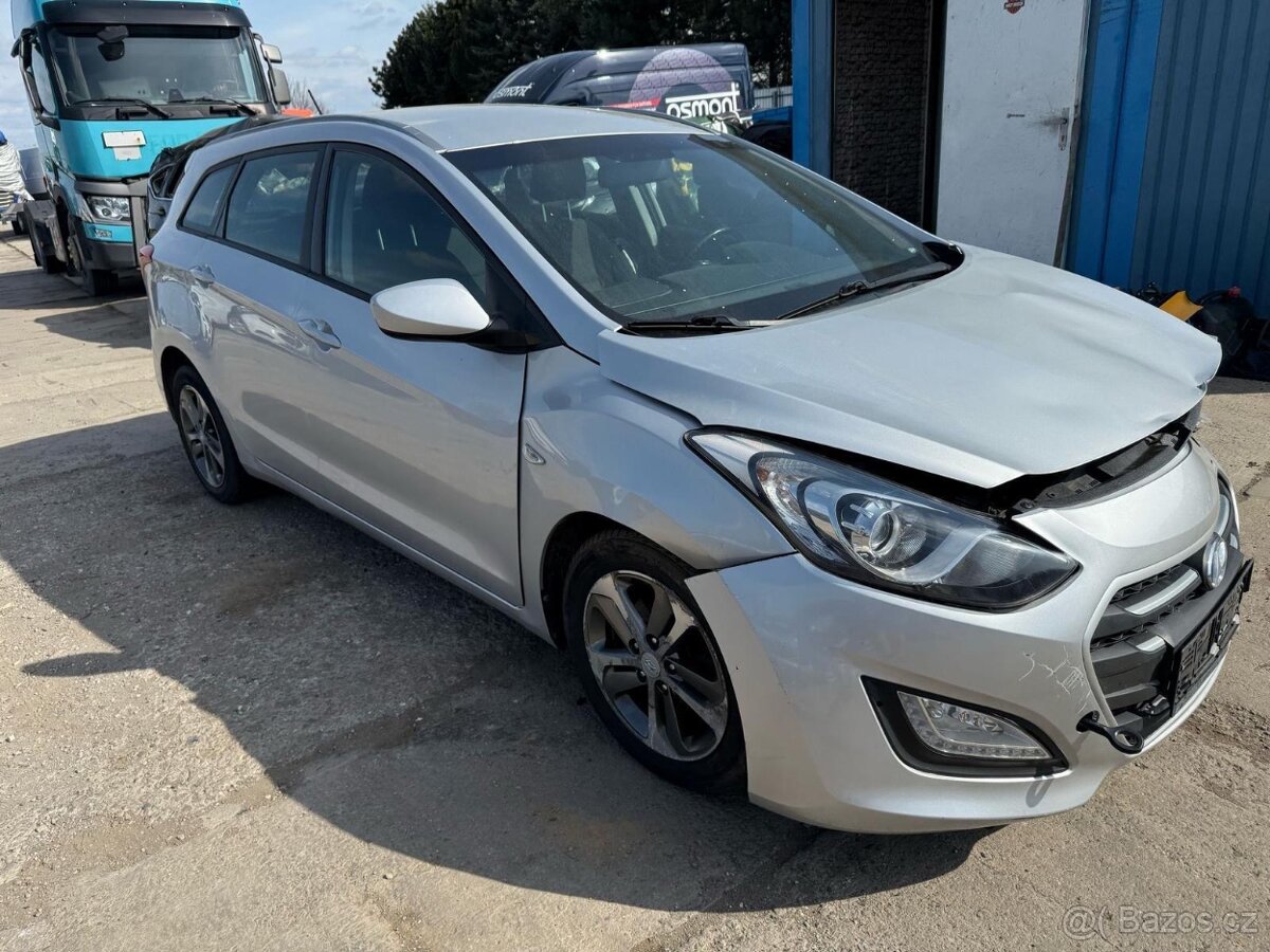 Hyundai i30 1.6CRDi 81kw 2016 pojizdne 188TKM