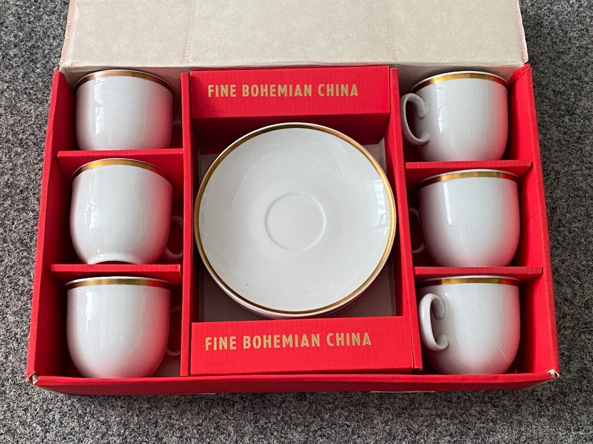 hrnek hrneček porcelán retro porcelán hrnek podšálek koflík