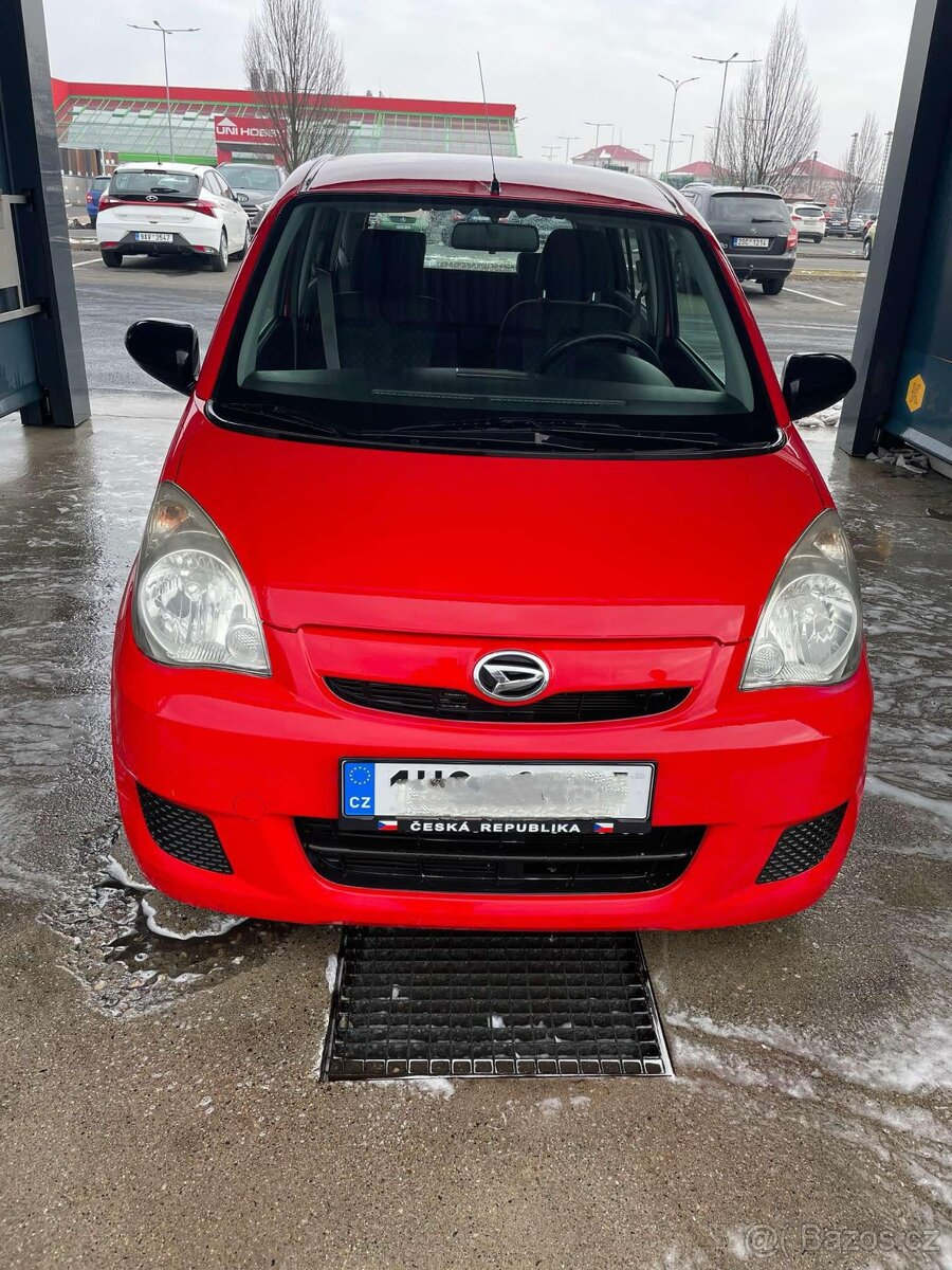 DAIHATSU Cuore