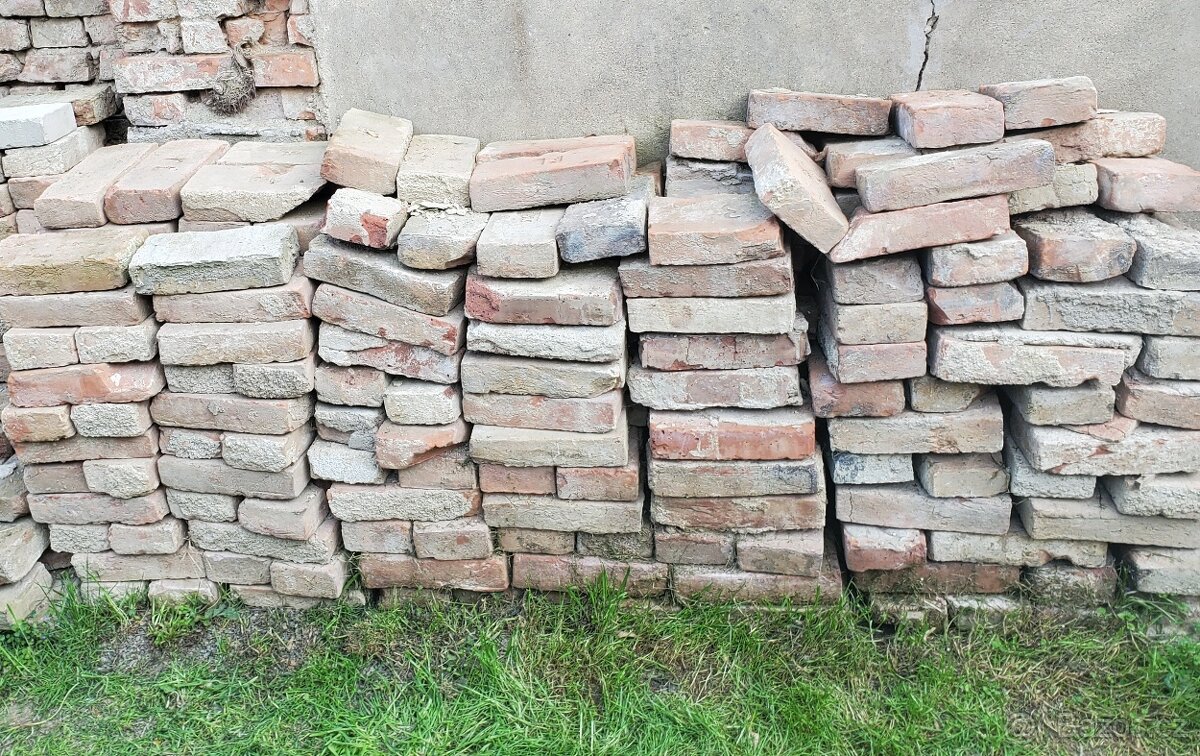 Cihly za odvoz