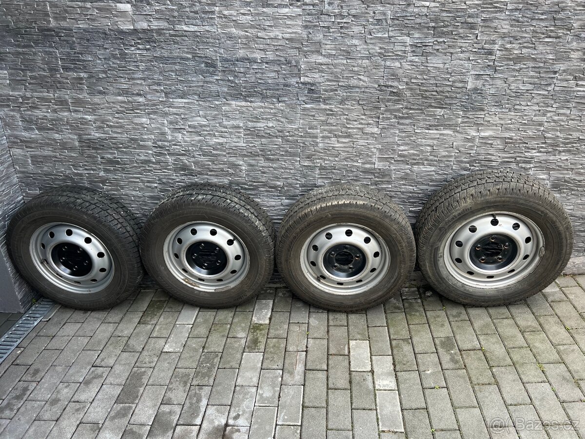 Kola Renault Master 5x130 zimní pneu 225/65 R16C