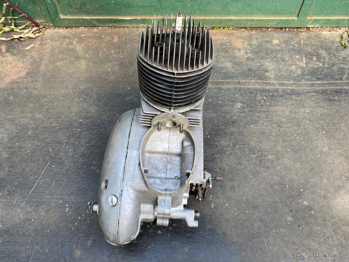 Velorex 250 motor