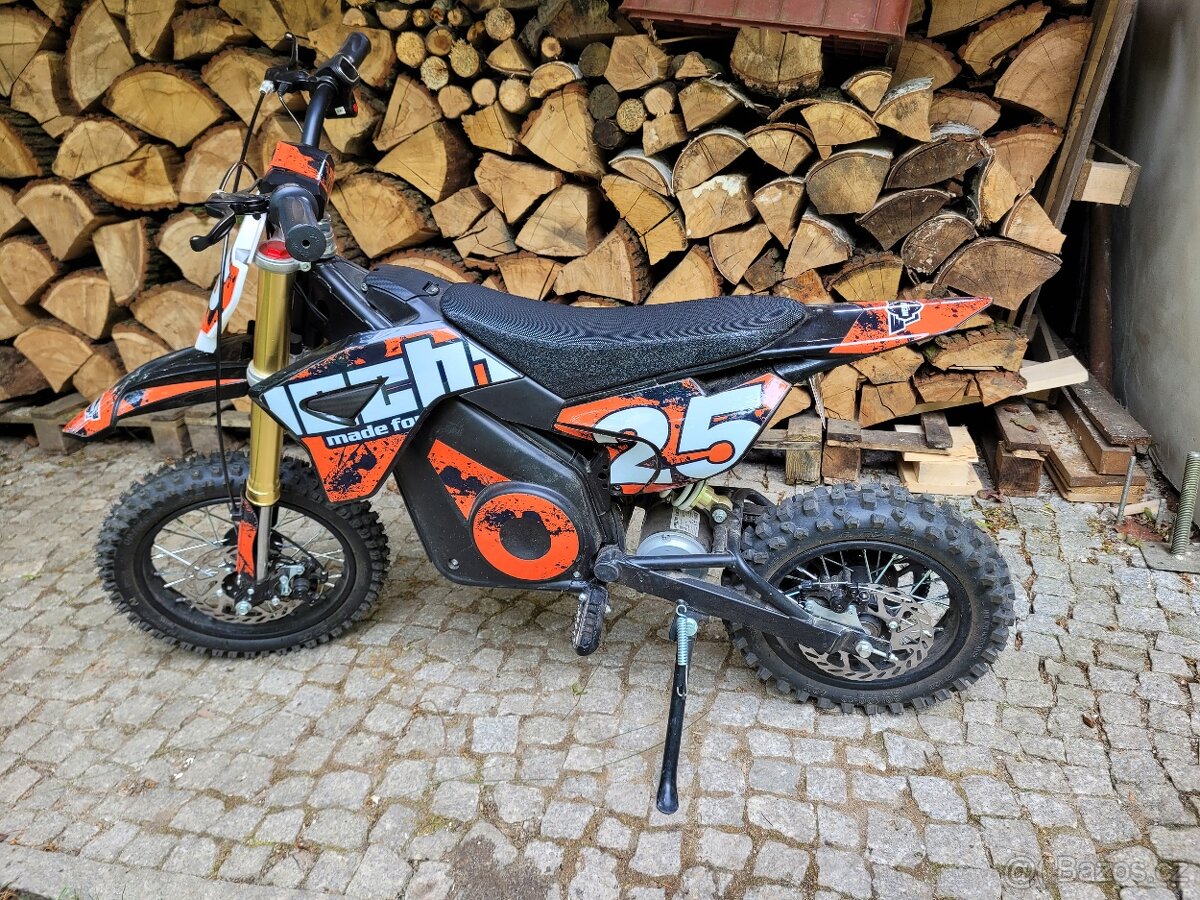 Aku motorka Hecht
