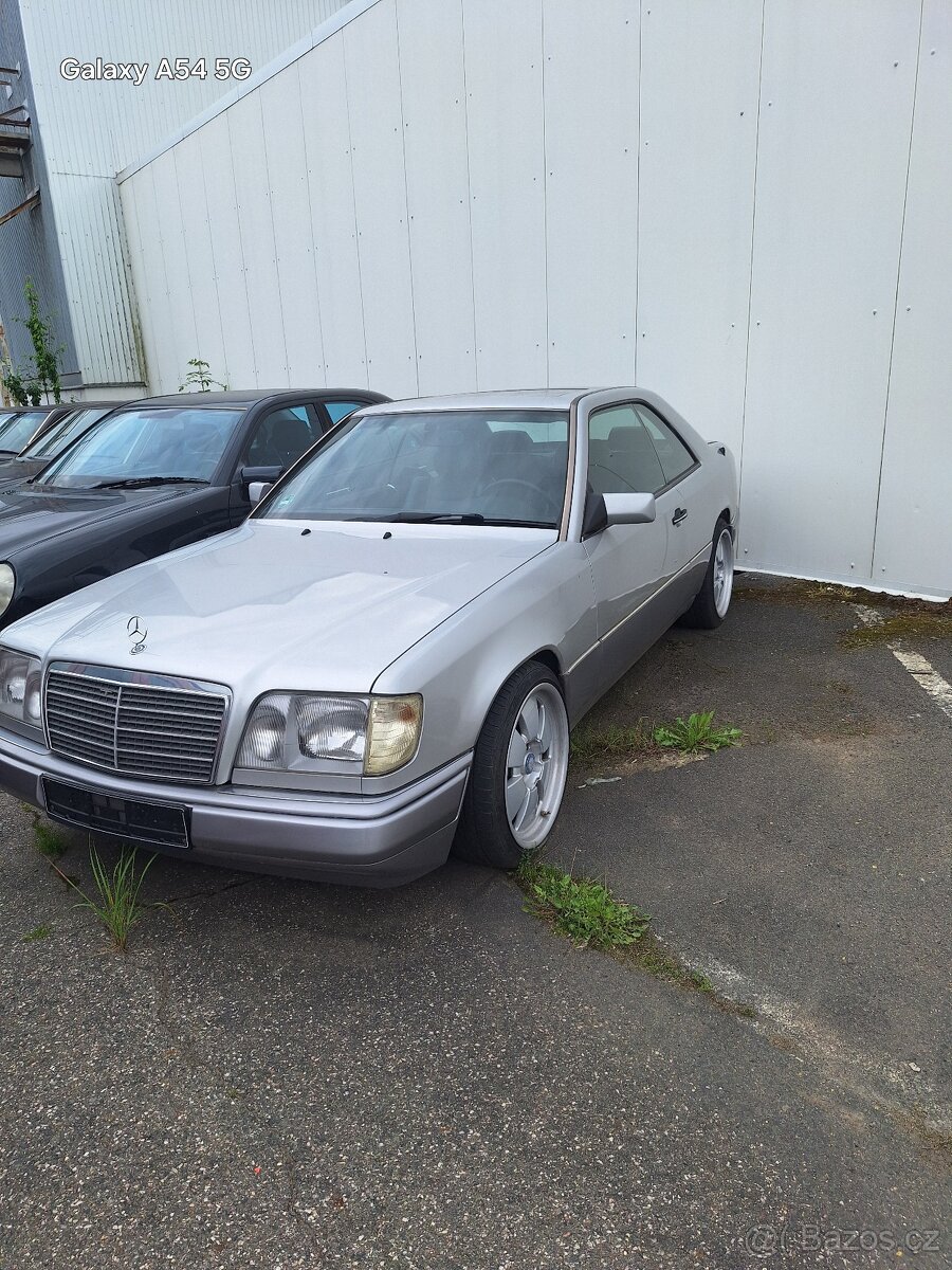 Mercedes w124 coupe