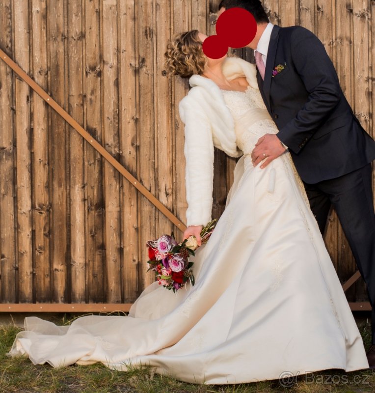 Svatební šaty Jasmine Bridal gold champagne s krajkou