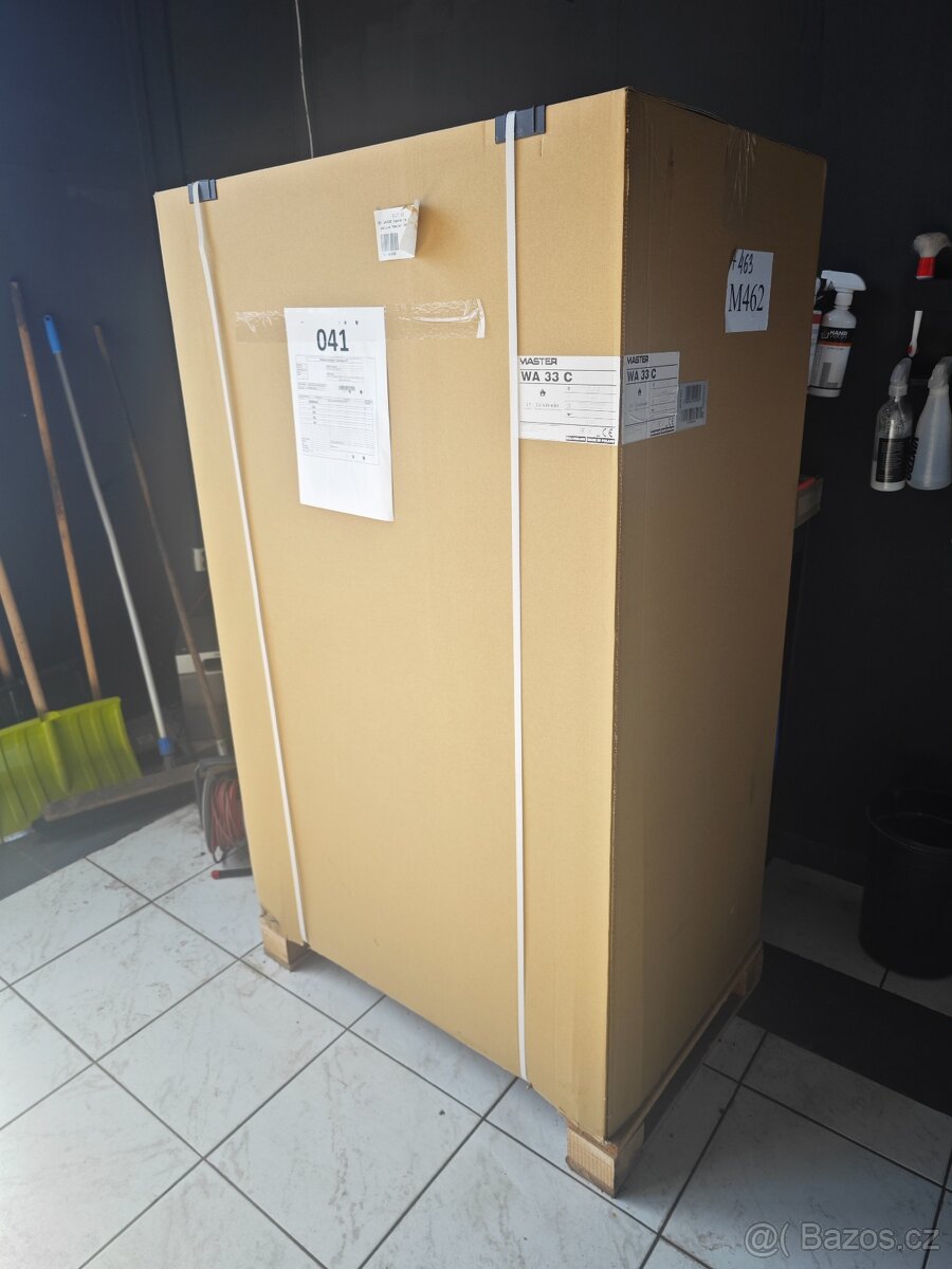 Kamna na kapalná paliva Master 30kW