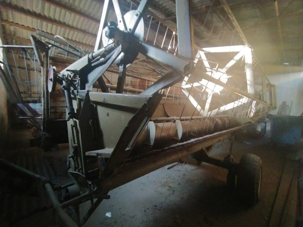 Kombajn E 512