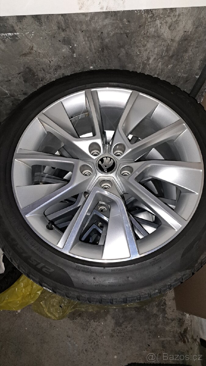 Zimni sada Škoda Karoq s pneu 215/50/18
