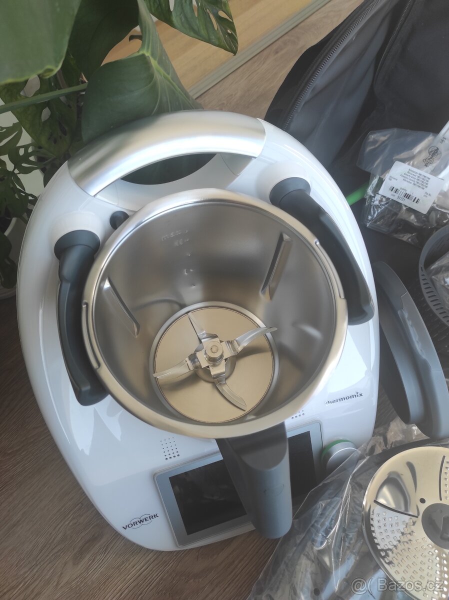 Thermomix tm6 se zárukou