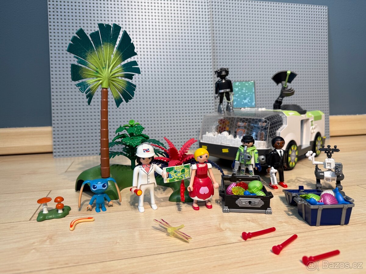 Playmobil set 6692 & 70108