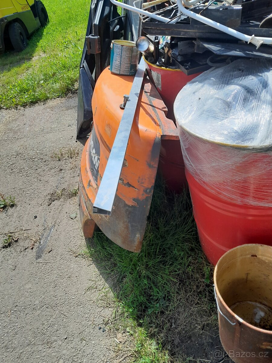 závaží na traktor