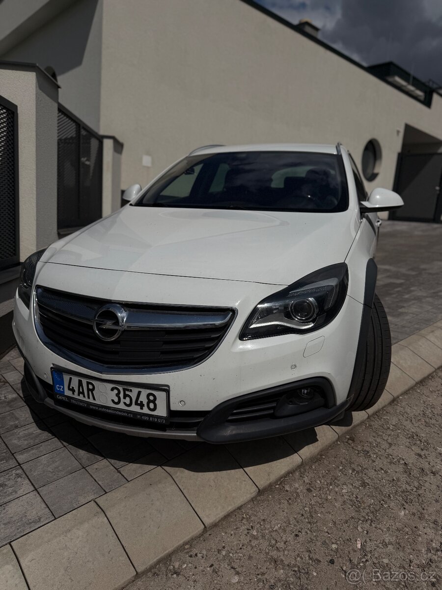 Opel Insignia 2.0 CDTI Sports Tourer SE120 kW, Automat, 2015