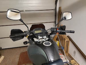 Suzuki 650 Freewind