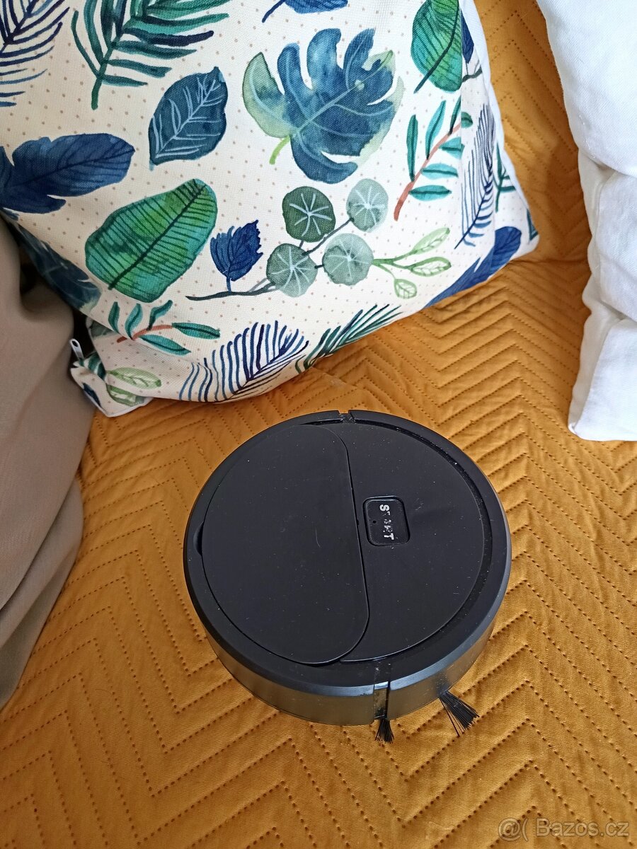 Prodám robotický vysavač