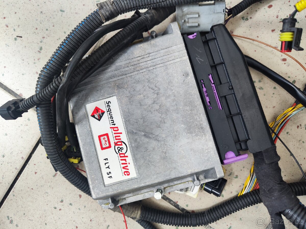 LPG řídící jednotka BRC plug & drive 4V