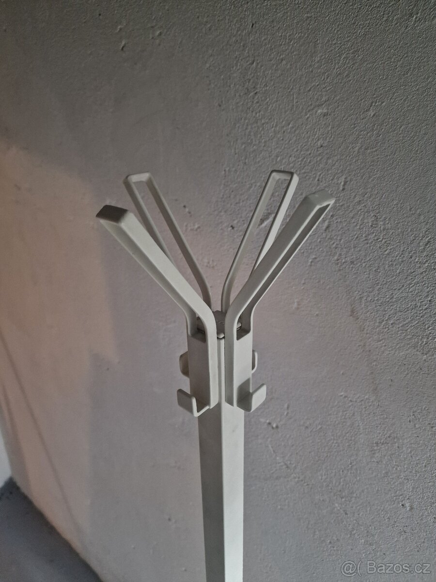 Vesak techo