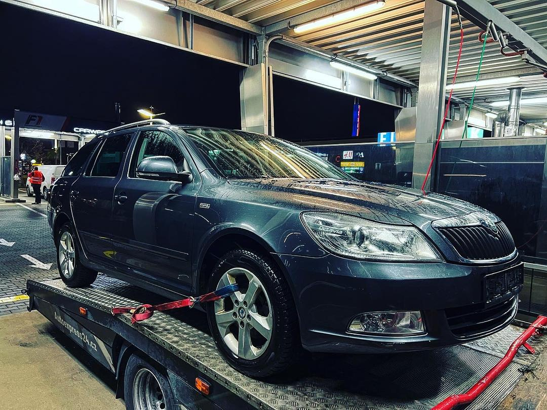 Náhradní díly Škoda Octavia 2 FL kombi 2011 CAYC MPL LF8J