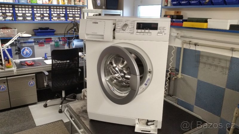 Pračka AEG L64740VFL, REPASOVANÁ SE ZÁRUKOU