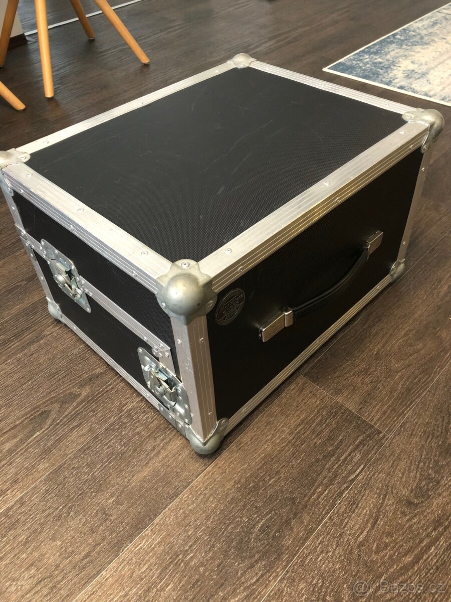 Case 53x32x42