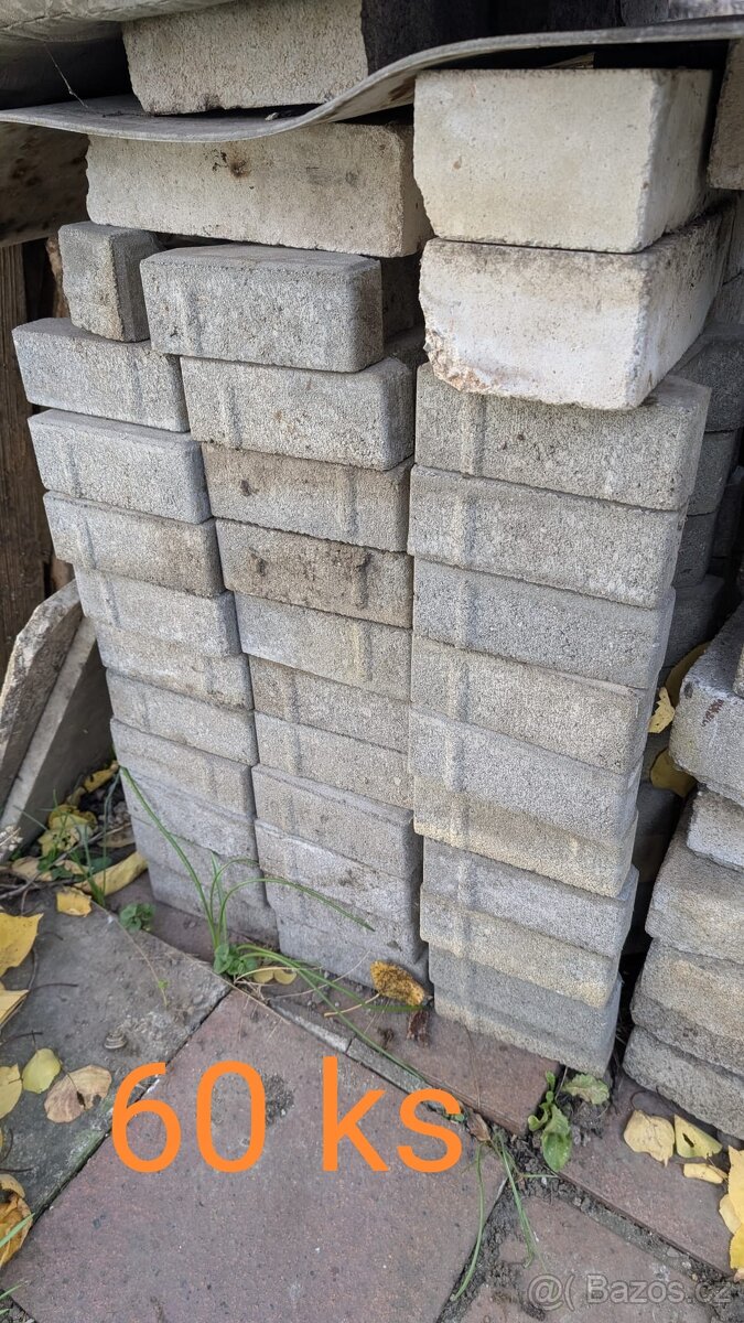 Dlažba terasou a zámková