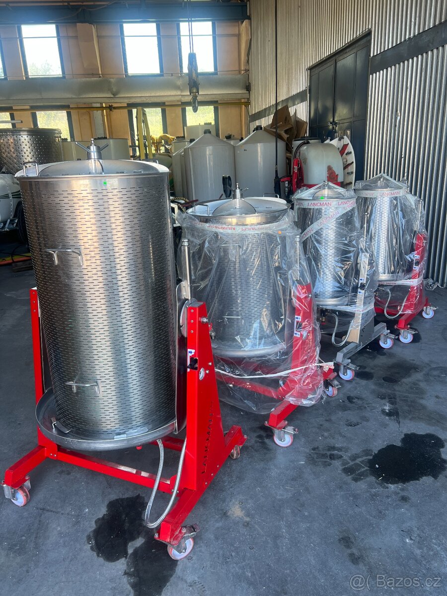 VODNÍ LIS VÝKLOPNÝ- 250L, 170L, 80L LAKOVANÝ