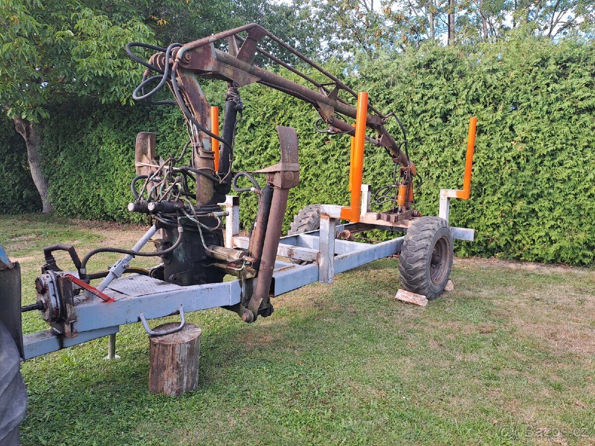 Vyvazecka dřeva hydraulická ruka unhz500